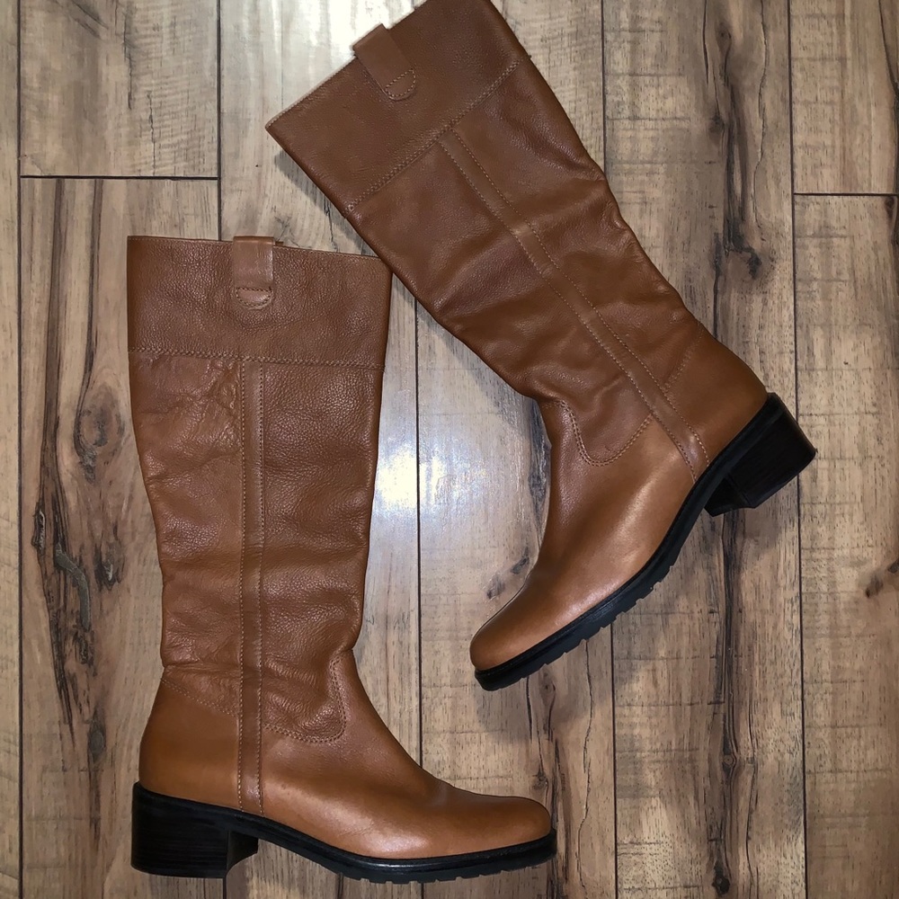 Tan boots